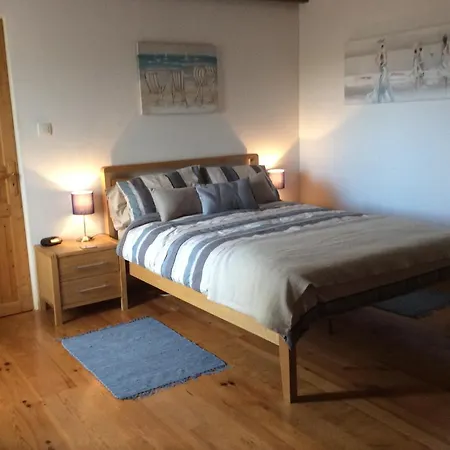 La Grange Nocleg ze śniadaniem 3*